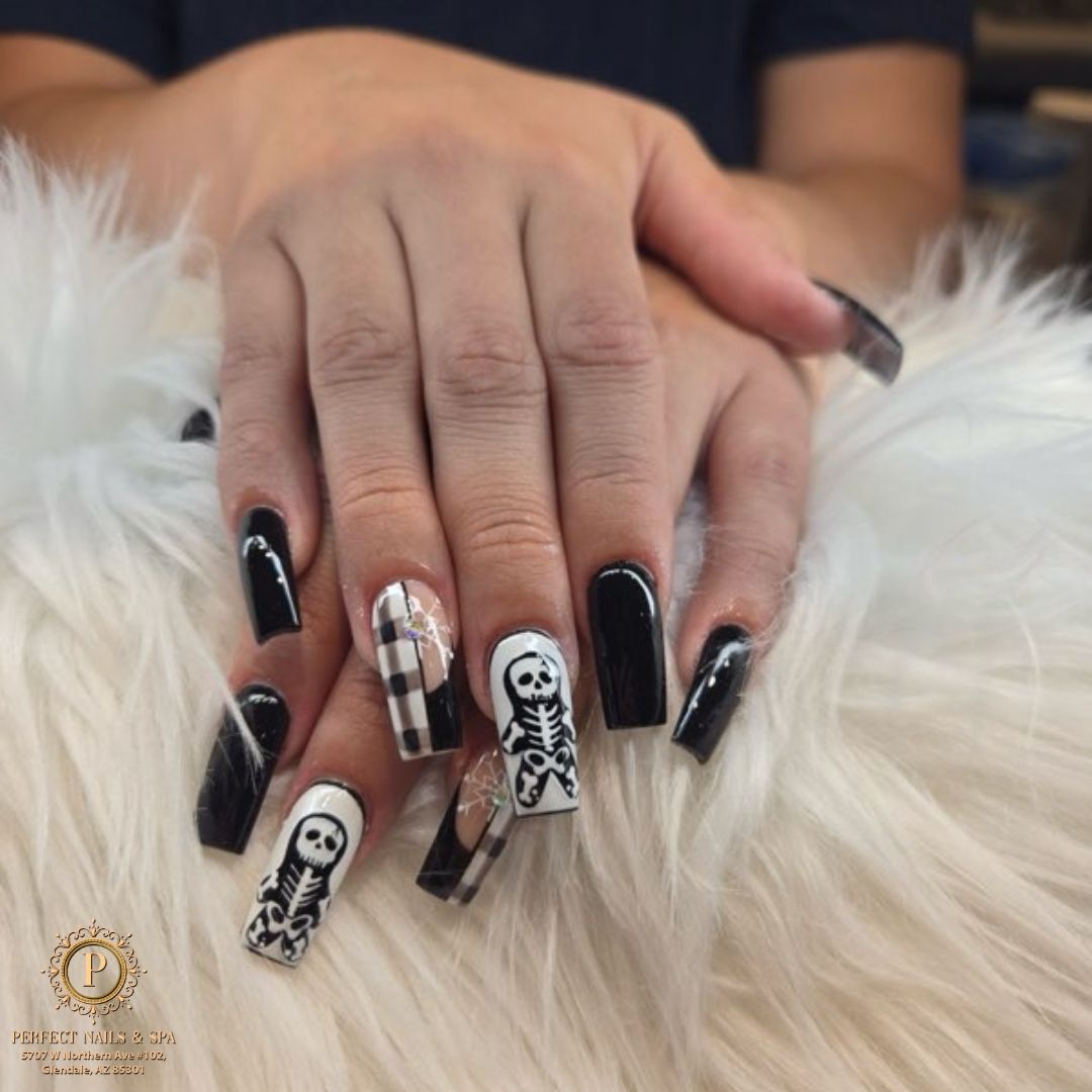 Every Confident Woman Deserves Beautiful Nail Moments